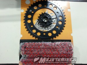 Driven Sprocket Kits - Most steel Kits w/ colored chains start at $180.
